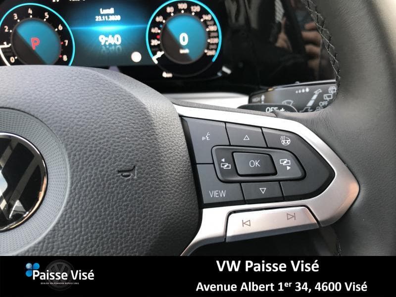 Volkswagen Golf 8 LIFE - 10