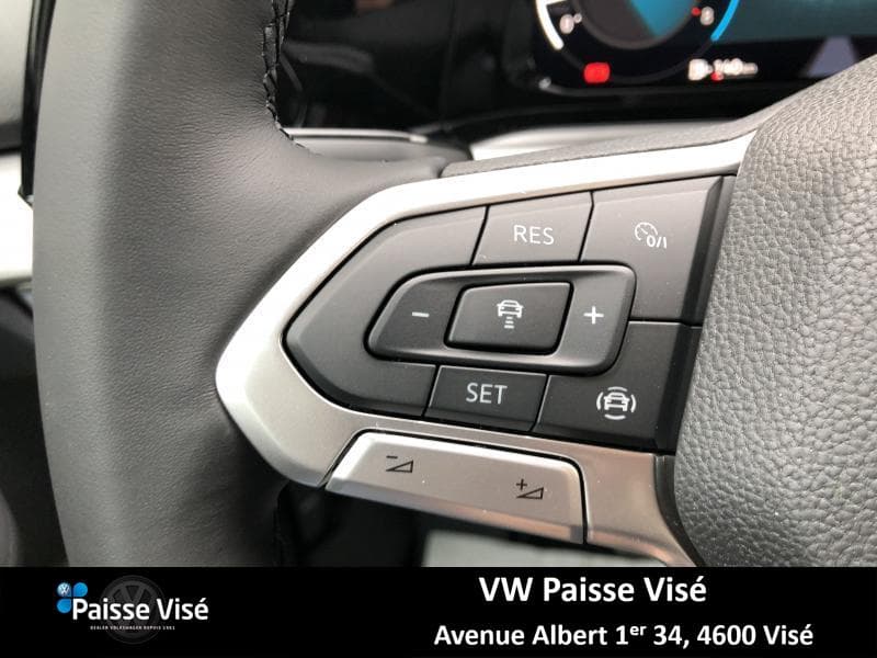 Volkswagen Golf LIFE - 9