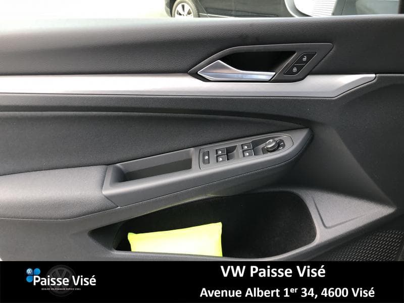 Volkswagen Golf LIFE - 20