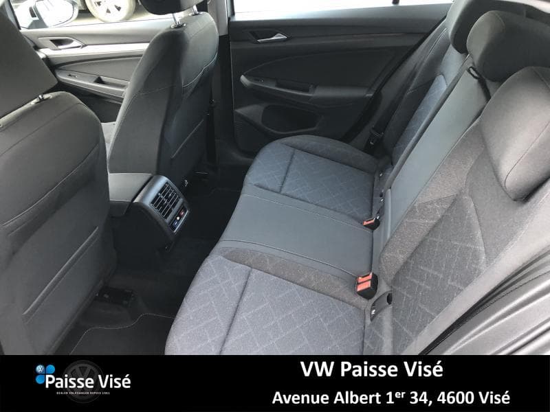 Volkswagen Golf LIFE - 24