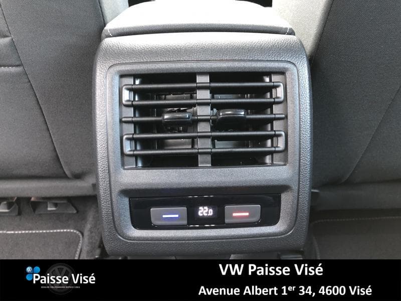 Volkswagen Golf LIFE - 25