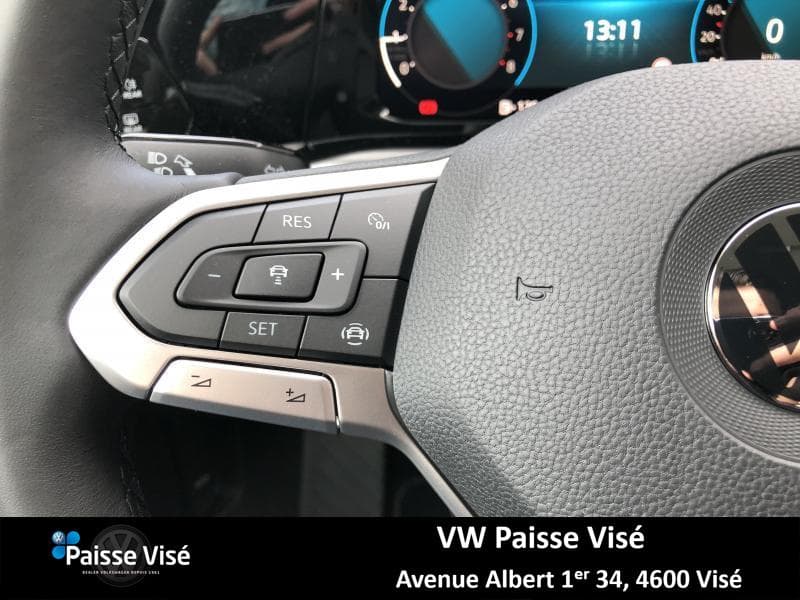 Volkswagen Golf LIFE - 9