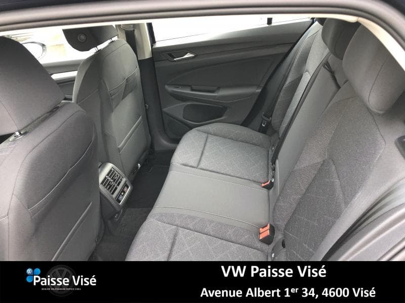 Volkswagen Golf LIFE - 23