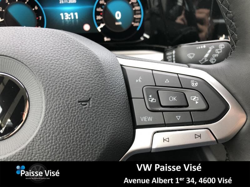 Volkswagen Golf LIFE - 10