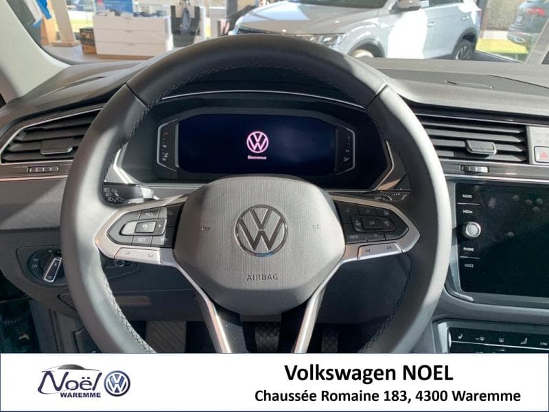Volkswagen Tiguan Elegance - 13