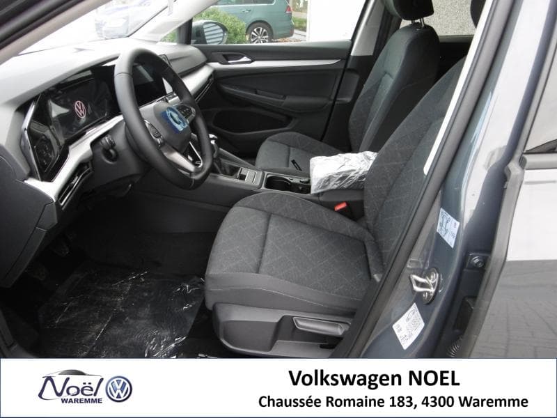 Volkswagen Golf Life - 8