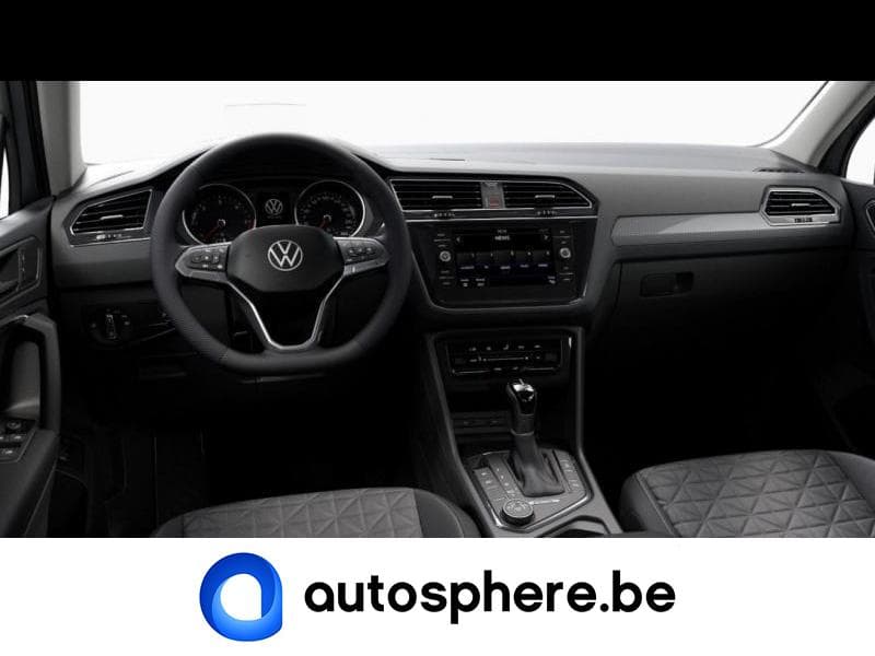 Volkswagen Tiguan LIFE - 11