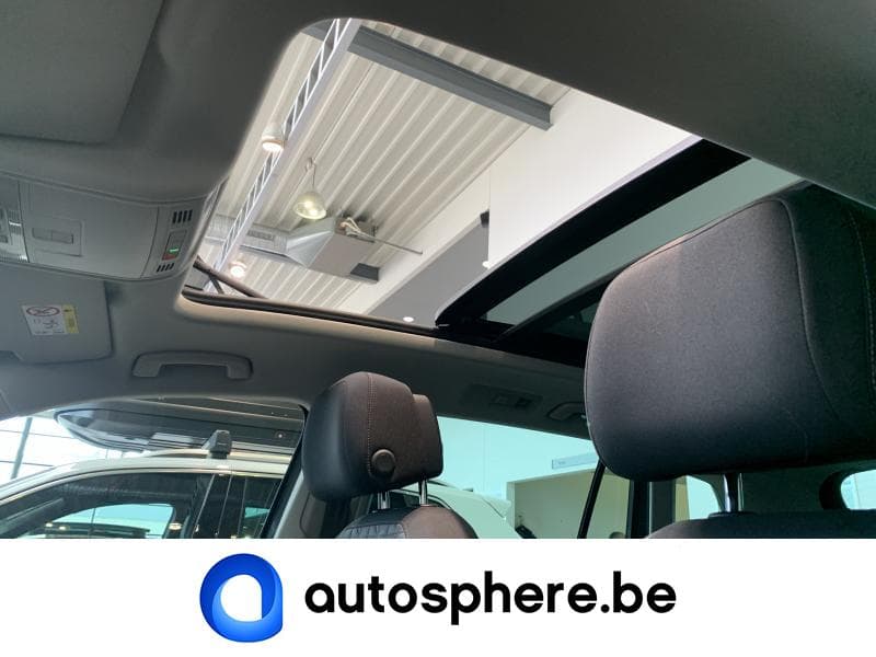 Volkswagen Tiguan LIFE - 10