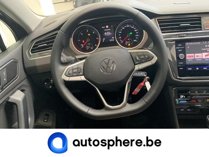 Volkswagen Tiguan LIFE - 16