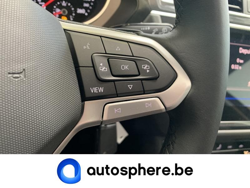 Volkswagen Tiguan LIFE - 21