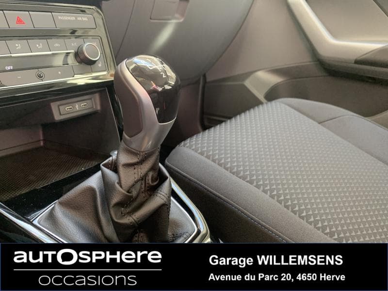 Volkswagen T-Cross United LED/DIGITAL COCK - 15