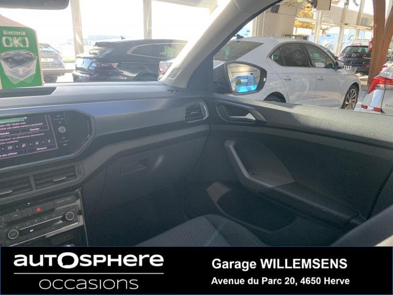 Volkswagen T-Cross United LED/DIGITAL COCK - 26