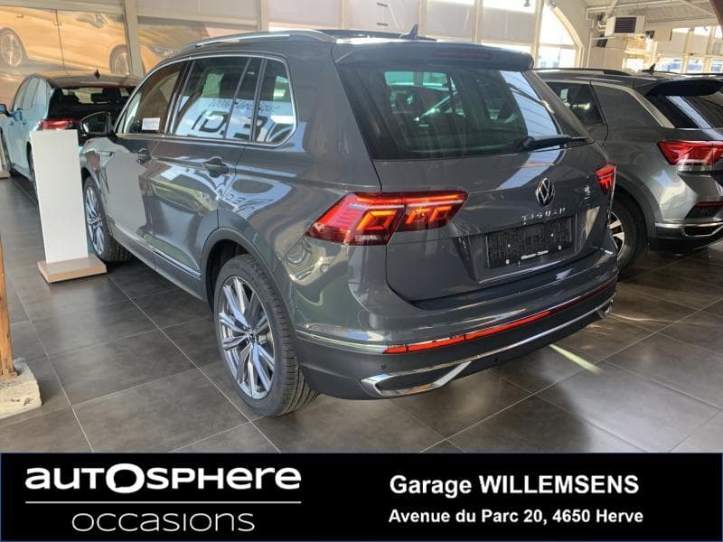 Volkswagen Tiguan PANO/LED/NAVI/SPORT - 3
