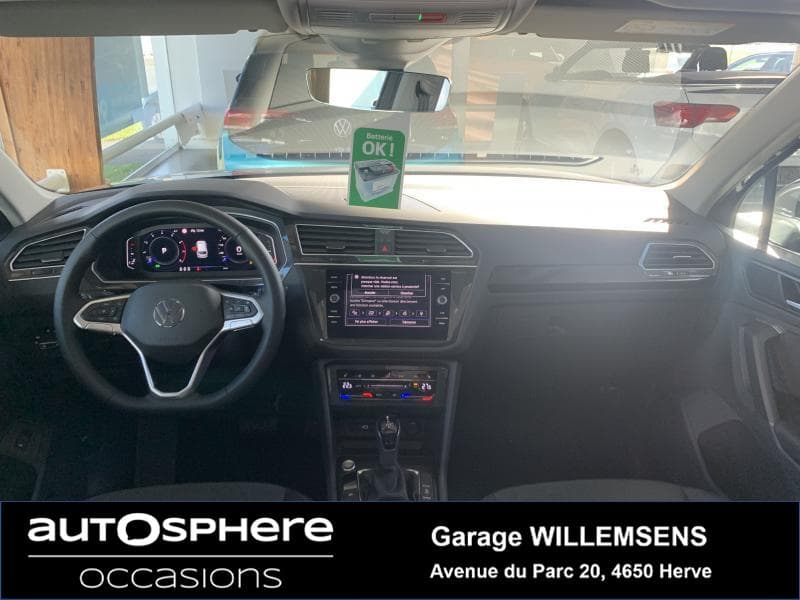 Volkswagen Tiguan PANO/LED/NAVI/SPORT - 2
