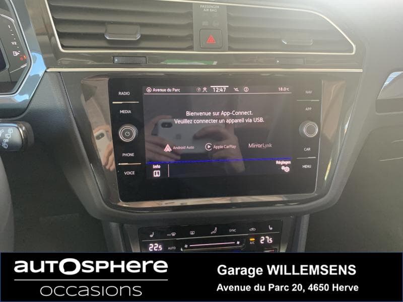 Volkswagen Tiguan PANO/LED/NAVI/SPORT - 16