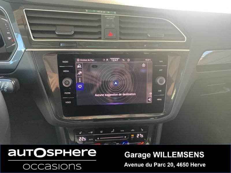 Volkswagen Tiguan PANO/LED/NAVI/SPORT - 11