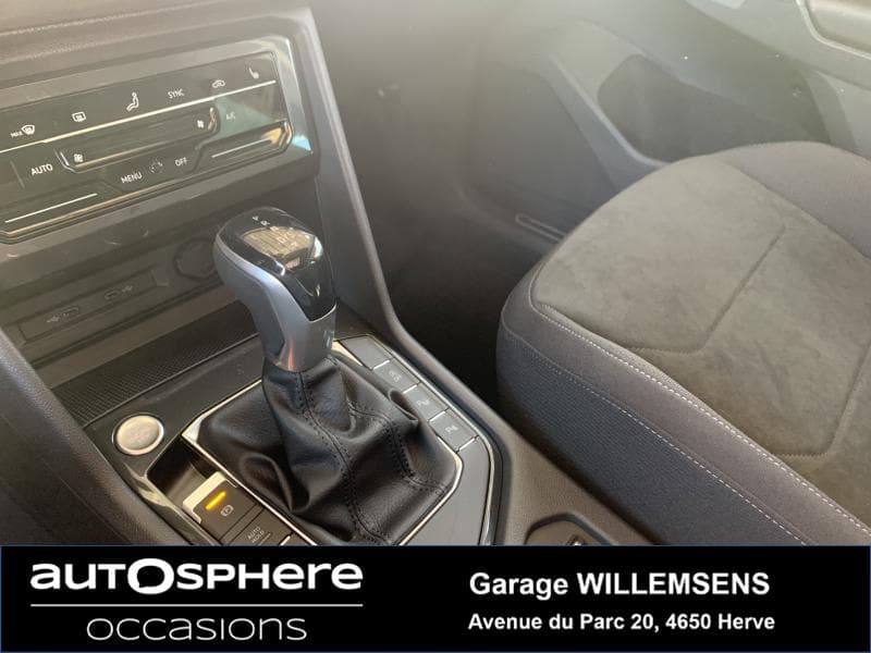 Volkswagen Tiguan PANO/LED/NAVI/SPORT - 13