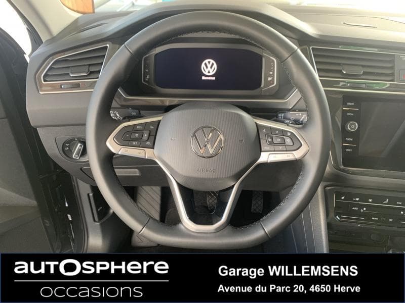Volkswagen Tiguan PANO/LED/NAVI/SPORT - 8