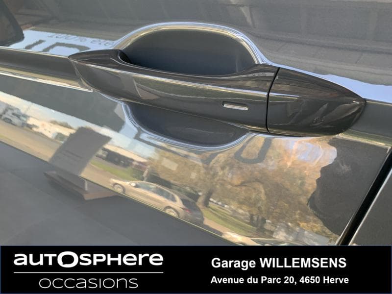 Volkswagen Tiguan PANO/LED/NAVI/SPORT - 20