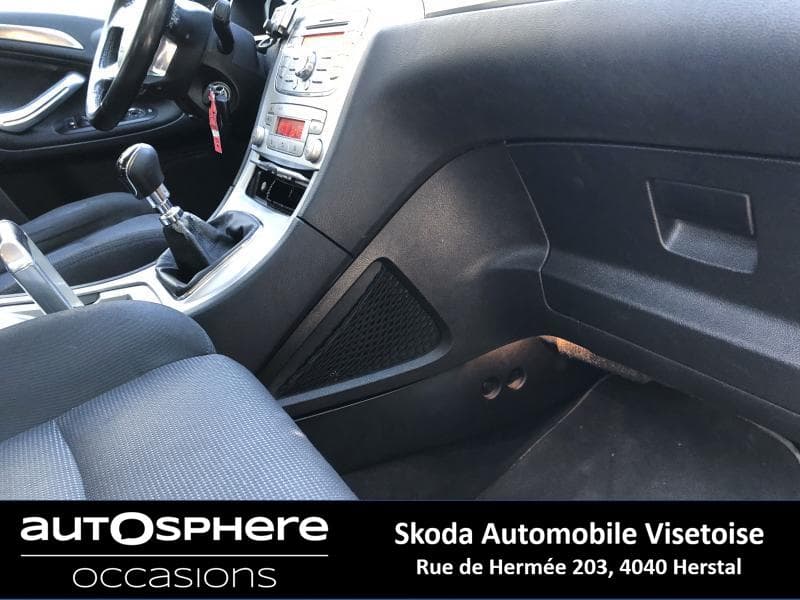 Ford S-Max Titanium - 54