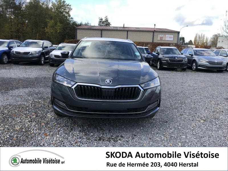 Skoda Octavia Ambition - 1