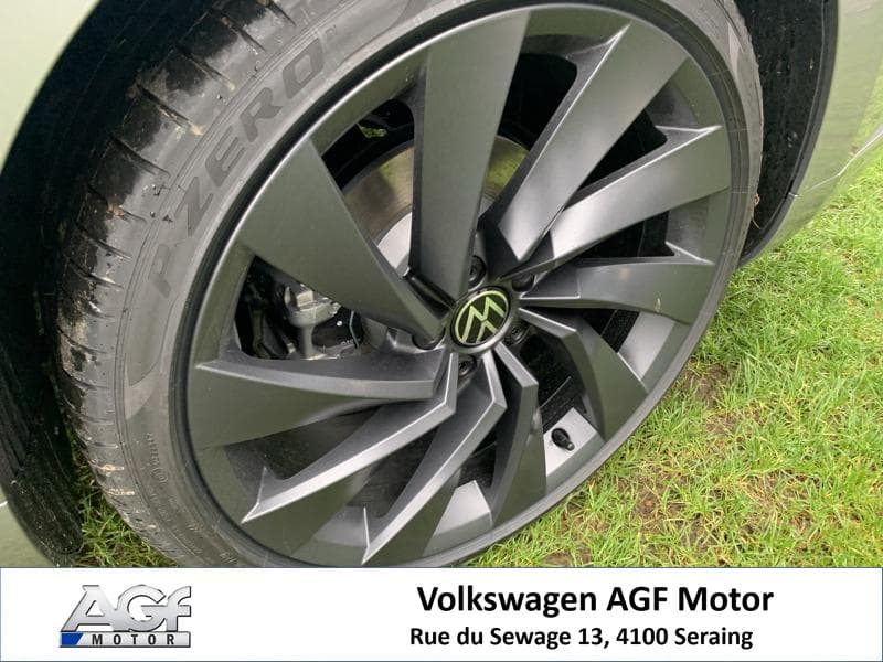 Volkswagen Arteon R-Line Shooting Brake - 11