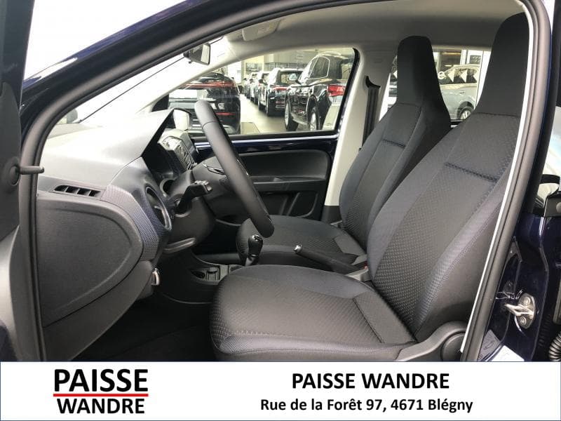 Volkswagen Up! United - 10