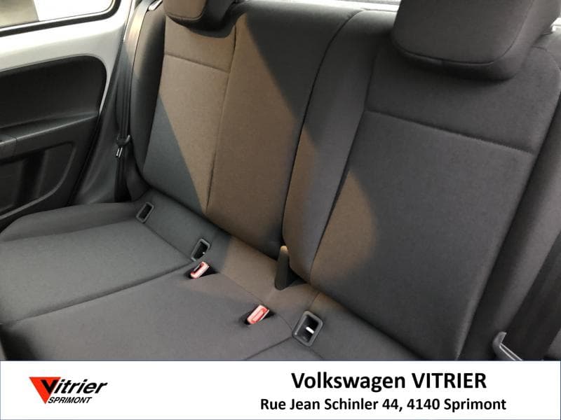 Volkswagen Up! Move - 13