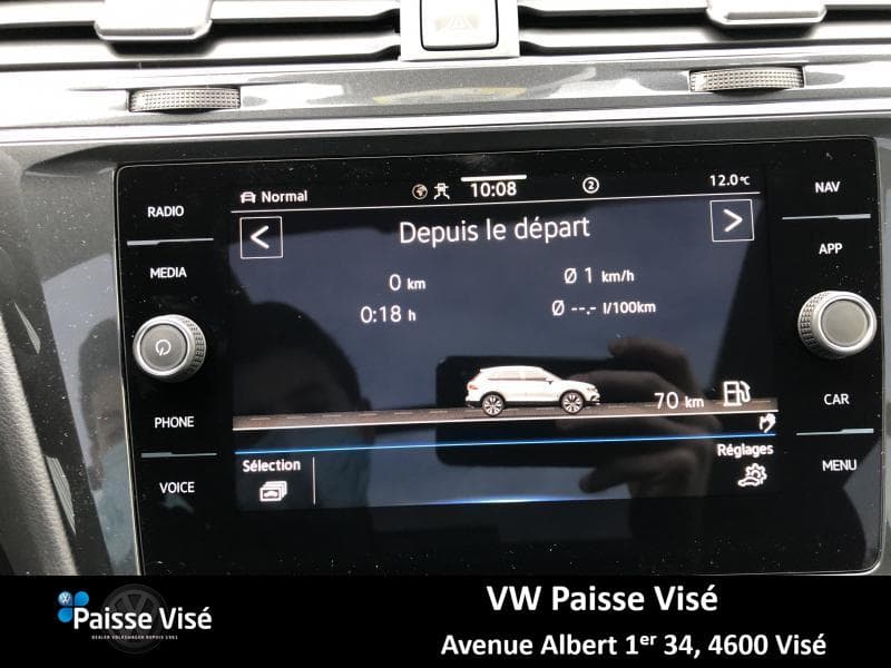Volkswagen Tiguan R-LINE - 17