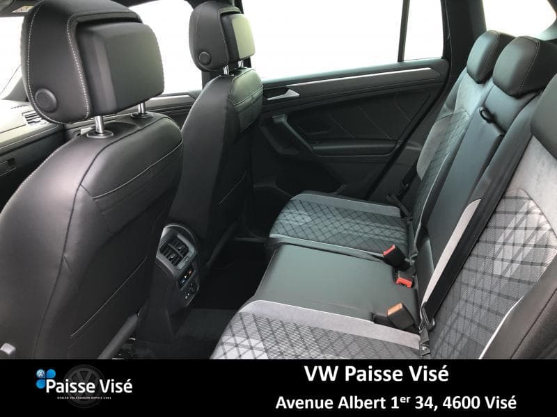 Volkswagen Tiguan R-LINE - 26