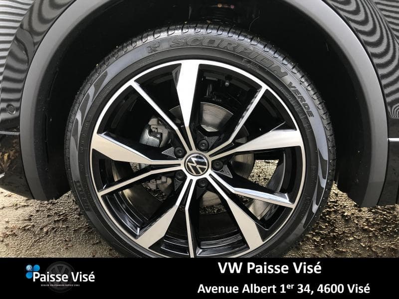 Volkswagen Tiguan R-LINE - 29