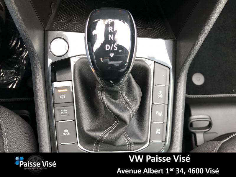 Volkswagen Tiguan R-LINE - 21