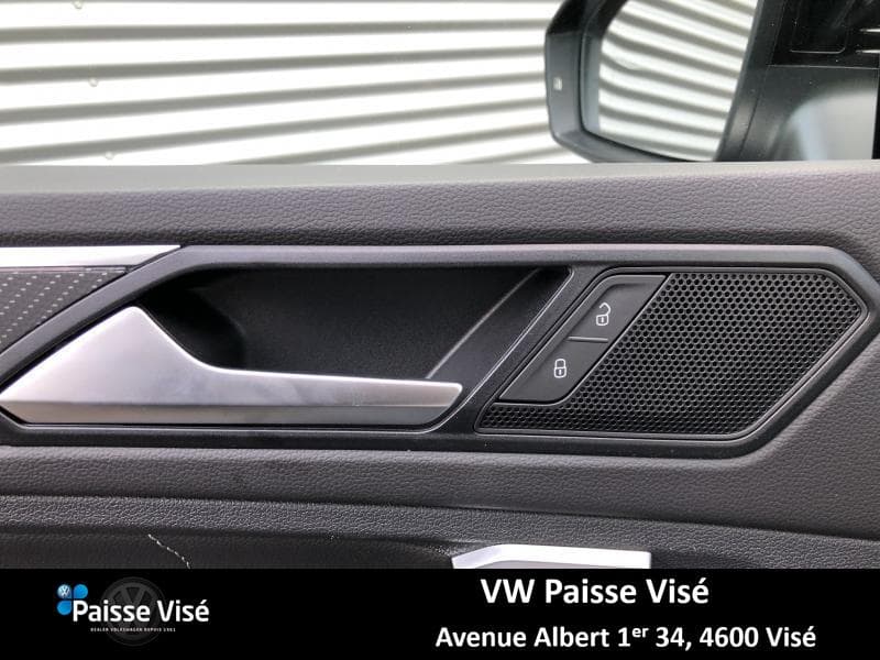 Volkswagen Tiguan R-LINE - 24