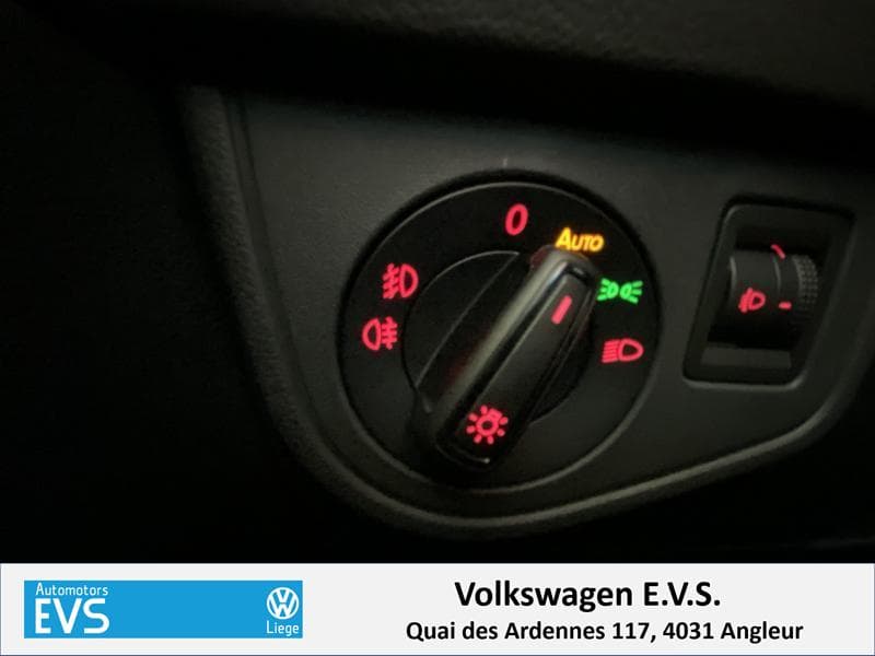 Volkswagen Polo United - 16