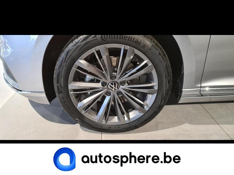 Volkswagen Passat Variant Elegance Business - 10