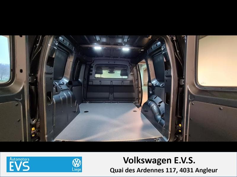 Volkswagen Caddy Cargo - 26