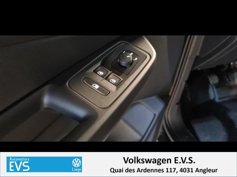 Volkswagen Caddy Cargo - 11