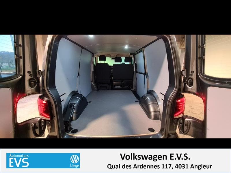 Volkswagen T6 Transporter Fourgon court - 11