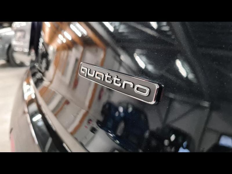 Audi Q7 Q7 S-Line - 8