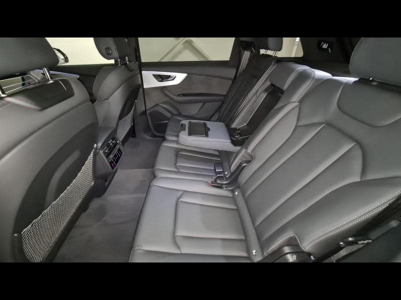 Audi Q7 Q7 S-Line - 16