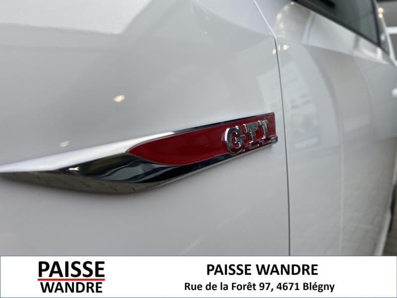 Volkswagen Up! GTI - 25