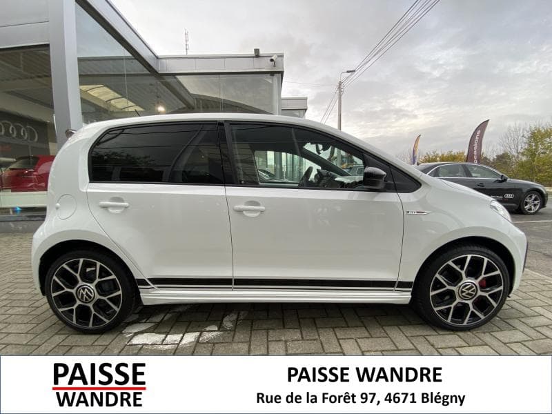 Volkswagen Up! GTI - 8