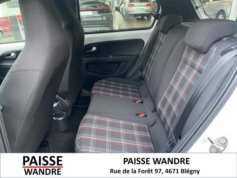 Volkswagen Up! GTI - 22