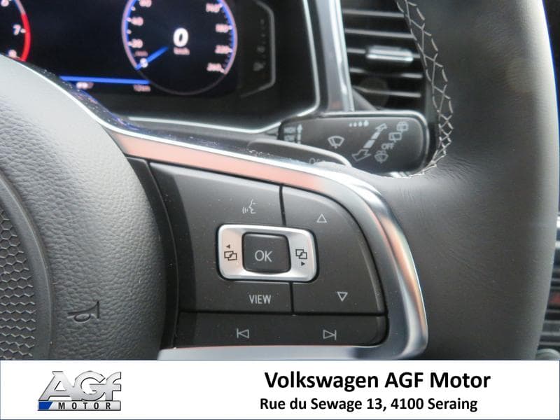 Volkswagen T-Roc Elegance  / R-Line - 28