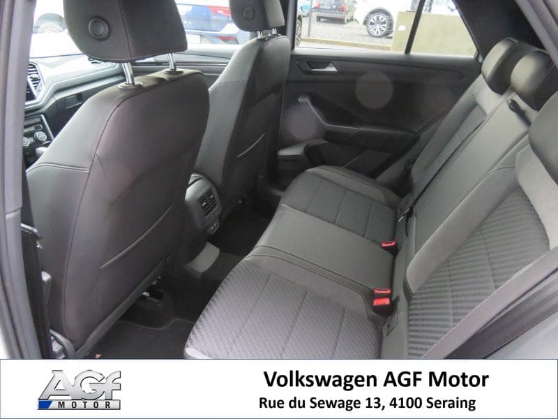 Volkswagen T-Roc Elegance  / R-Line - 16