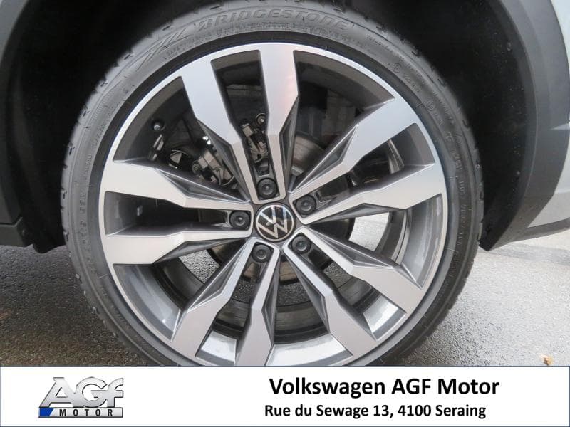 Volkswagen T-Roc Elegance  / R-Line - 10