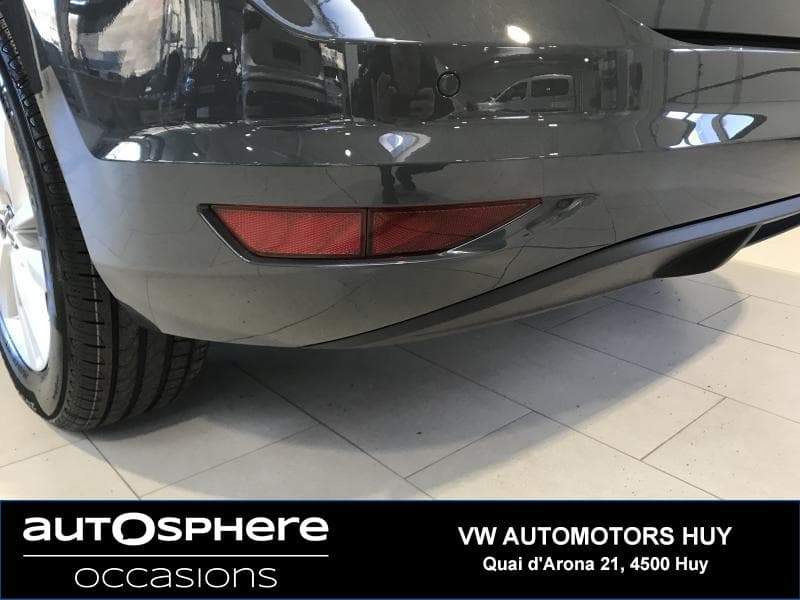Volkswagen Touran Highline/Park Pilot/DSG/CA - 10