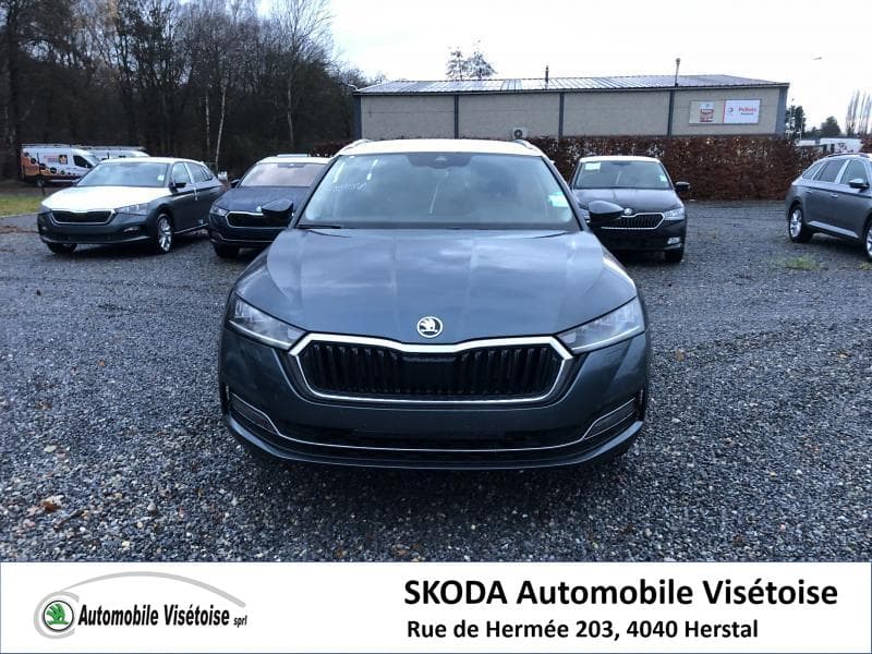 Skoda Octavia Ambition - 2