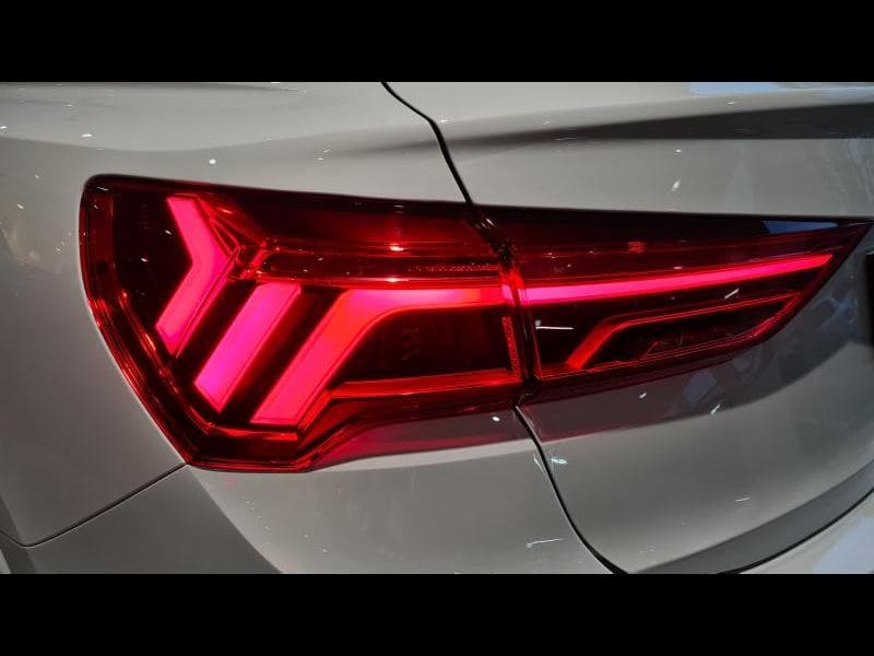 Audi Q3 Sportback S line - 8