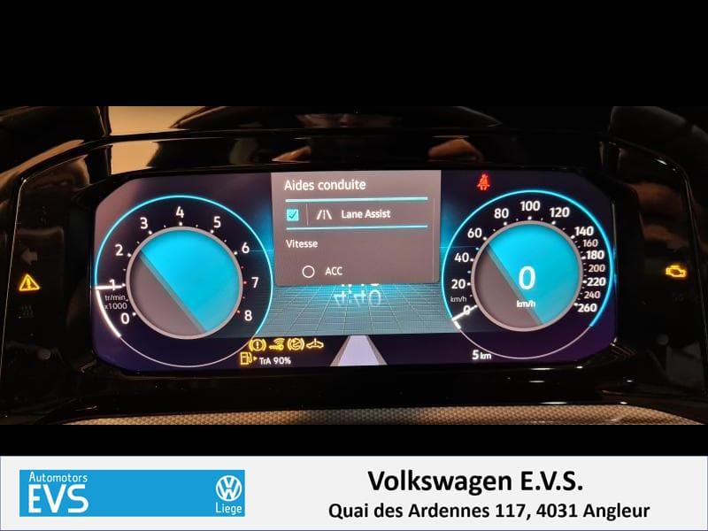 Volkswagen Golf VIII Active - 20